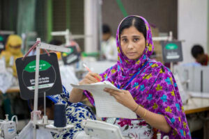 Bangladesh-garment-industry-a-800x534